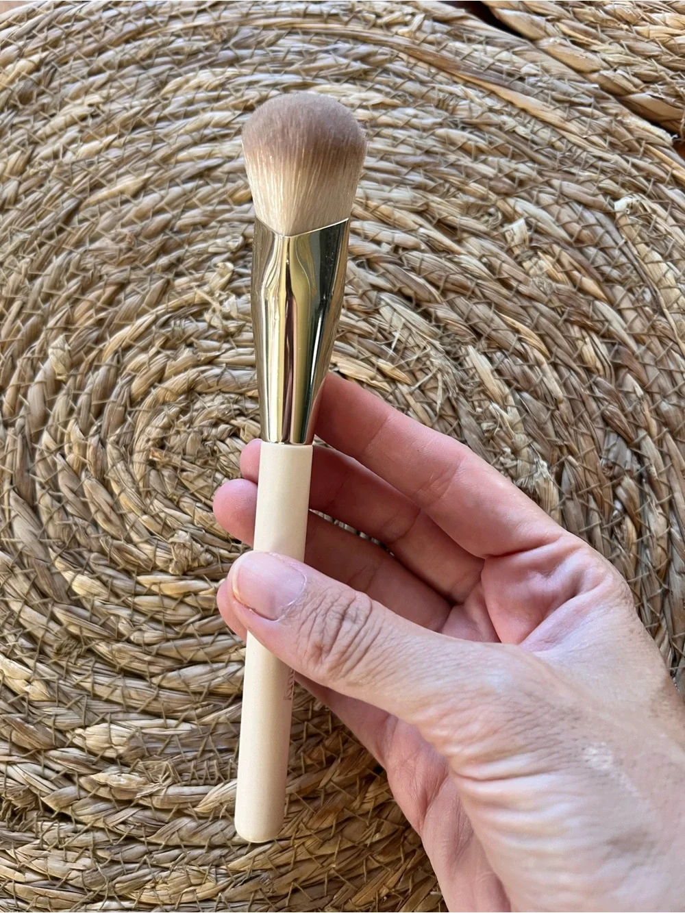 Rare Beauty Angled Foundation Brush in Cream Handle with Gold Ferrule
